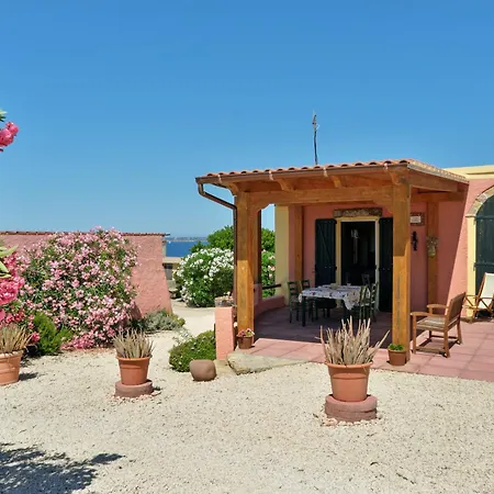 Salina Tatil Evi Calasetta