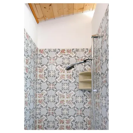 Salina Tatil Evi